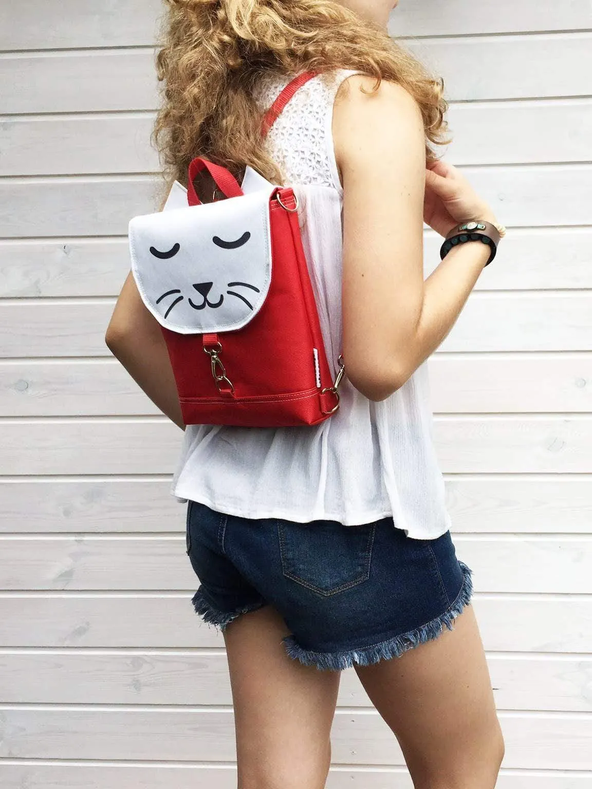 Red White Cat Backpack, Personalized Cross Body Bag | Aris Bags